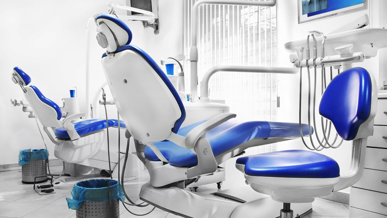Especialización en Creación del Modelo de Negocio de una Clínica Dental